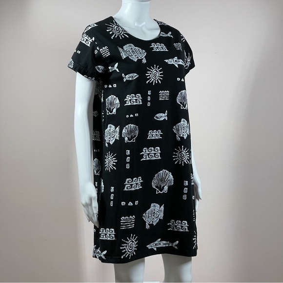 Seaside Vintage Black Dress - Picture 2 of 11